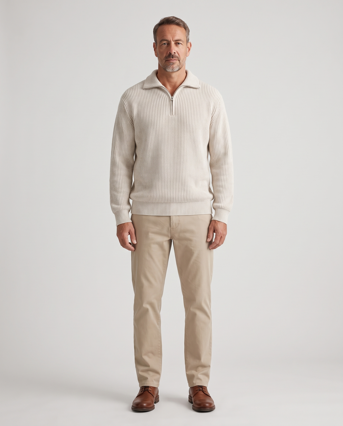 EAZEN Halfzip Polo - Off White - Model Man-1 Studio Front