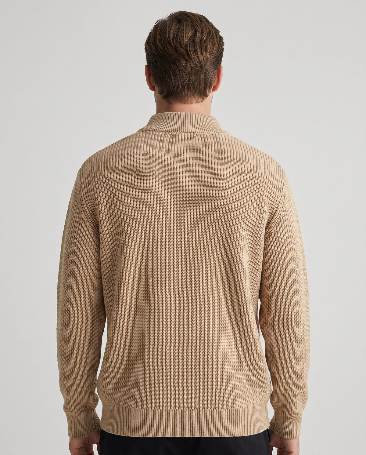EAZEN Halfzip Polo - Sand - Model Thijs Studio Back